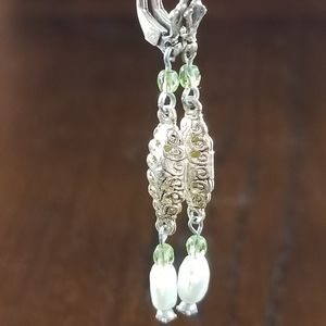 Delicate Earrings with Touch of Peridot and Pearl.